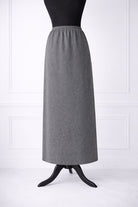 Stock photo of our Nuggles® 36-inch classic skirt elastic waistband and straight silhouette in Heather Grey