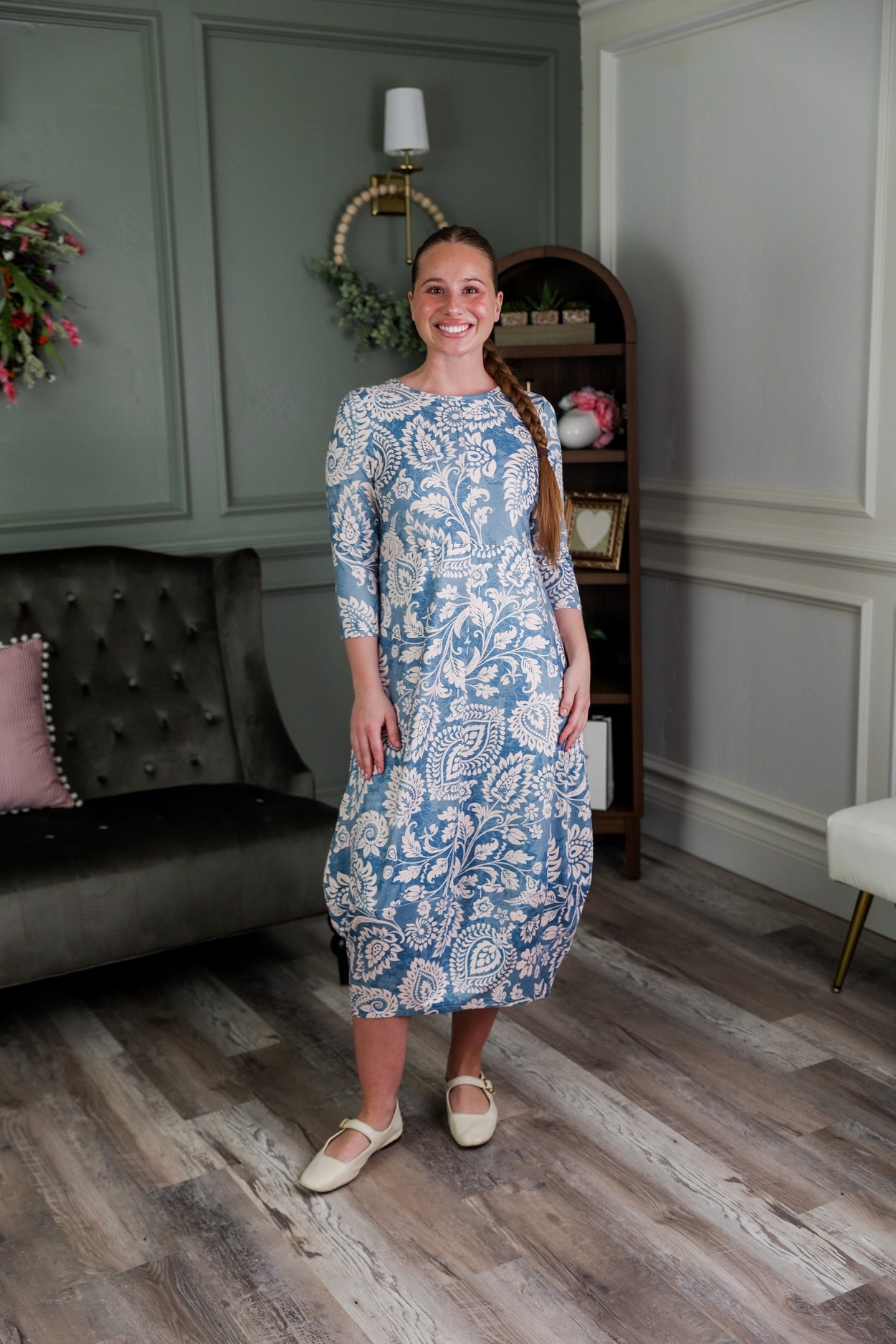 Model wearing Nuggles® Cindy Bubble Dress in Harbor Paisley 