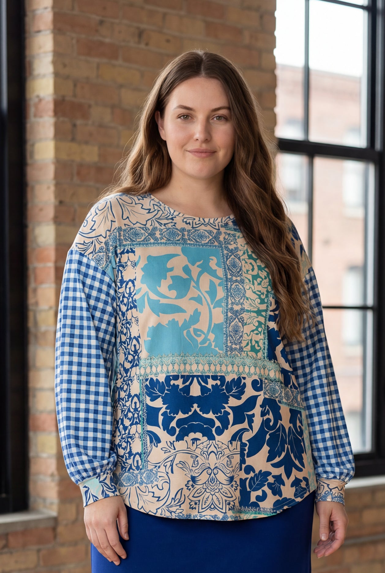 Model wearing the Nuggles® Bryauna Top in Lakeside Patch
