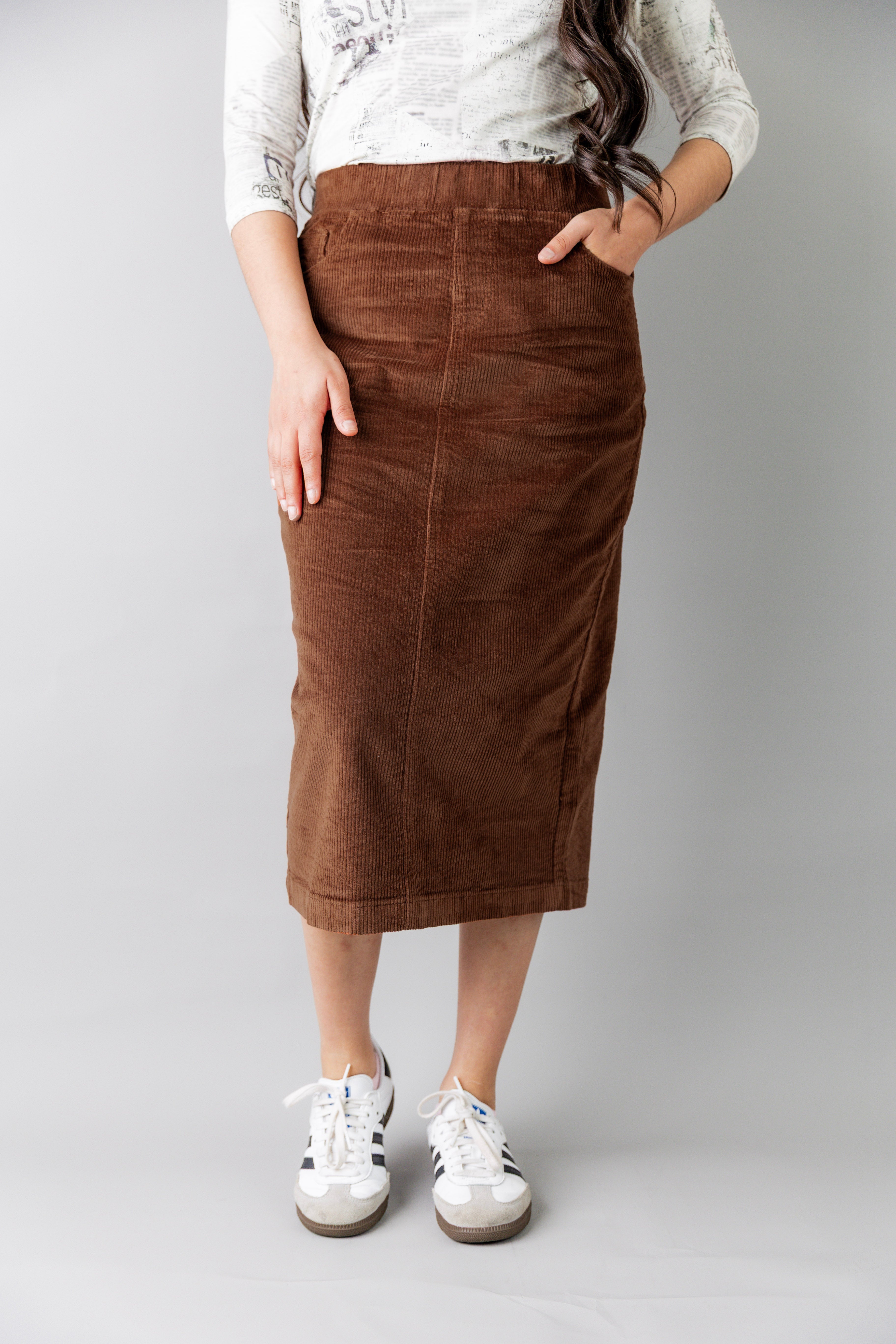 Model wearing Nuggles® 31-inch corduroy skirt