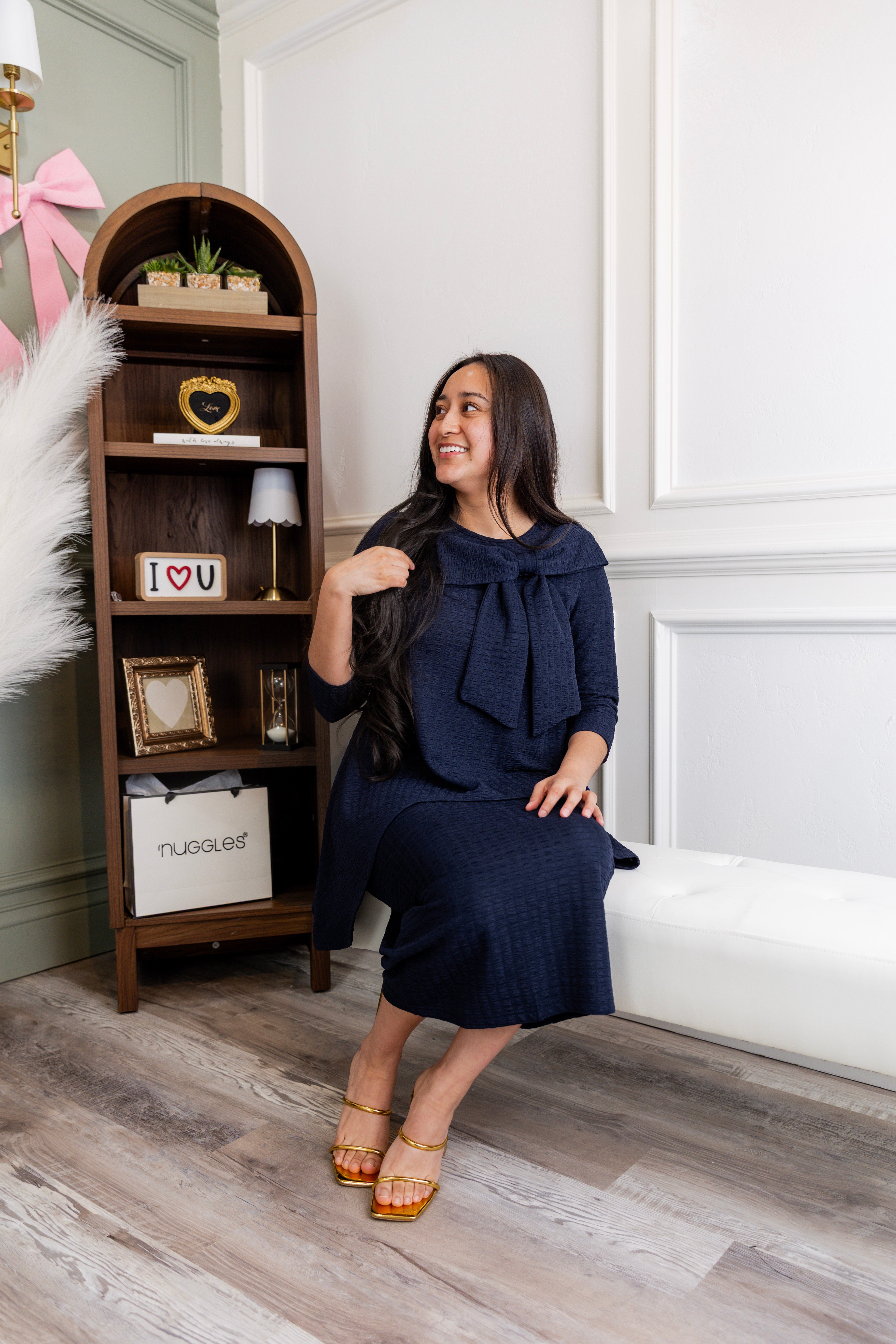 Model wearing Nuggles® 31' Eleanor Skirt in Navy