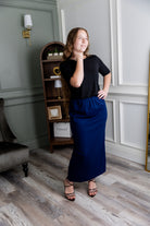 Nuggles® 36-inch classic skirt elastic waistband and straight silhouette