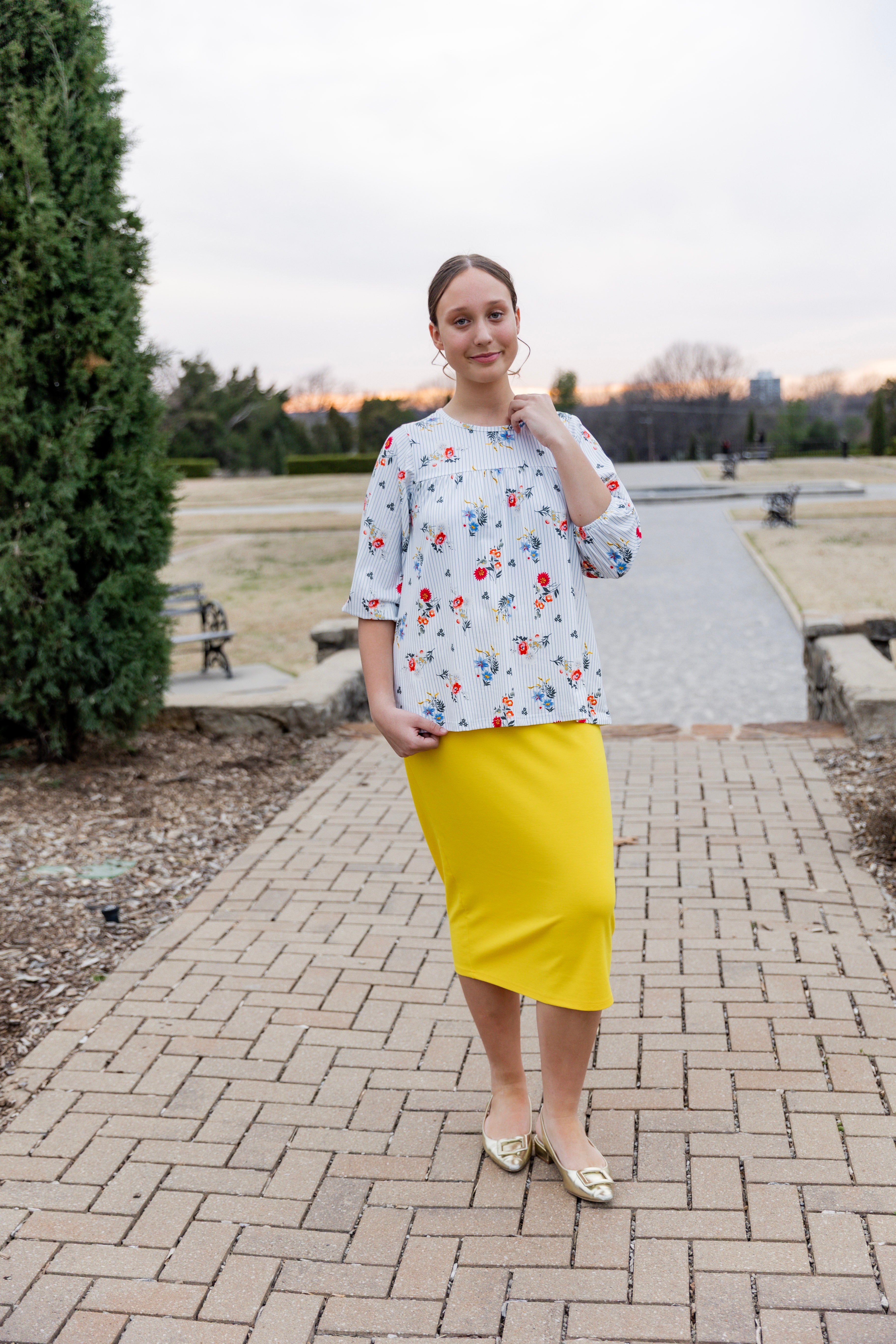 3/4 bubble sleeve modest beautiful print top 
