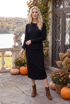 Model wearing Nuggles®  Misty Lounge Set in Black