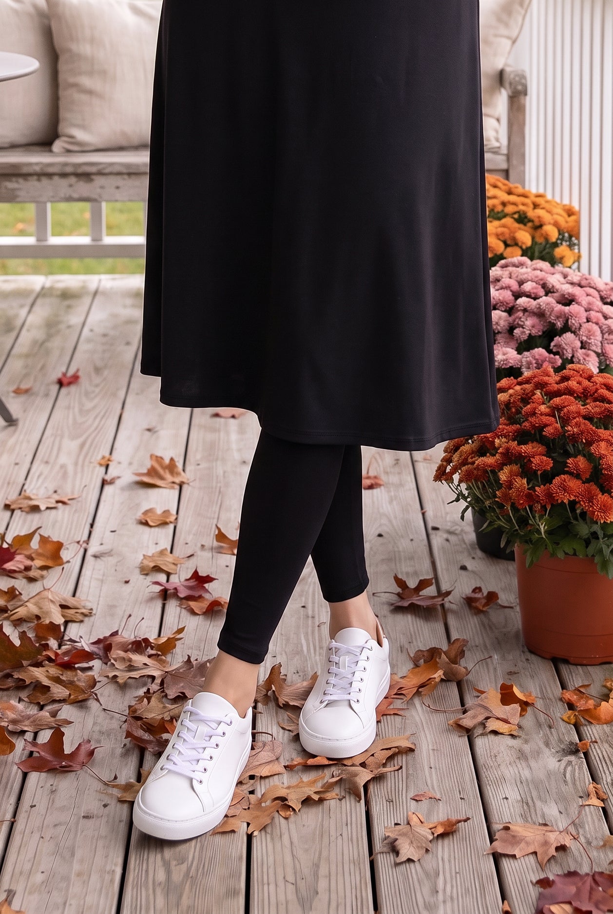 Nuggles® Tilly Sport Skirt in Black close up
