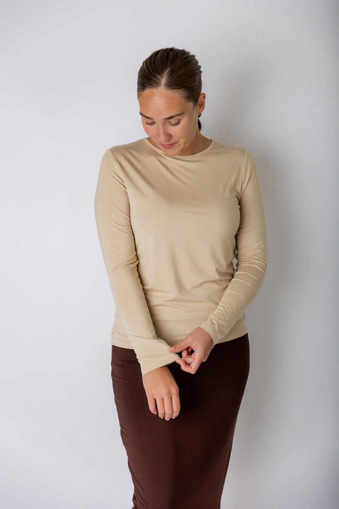 long sleeve essential tee solid modest