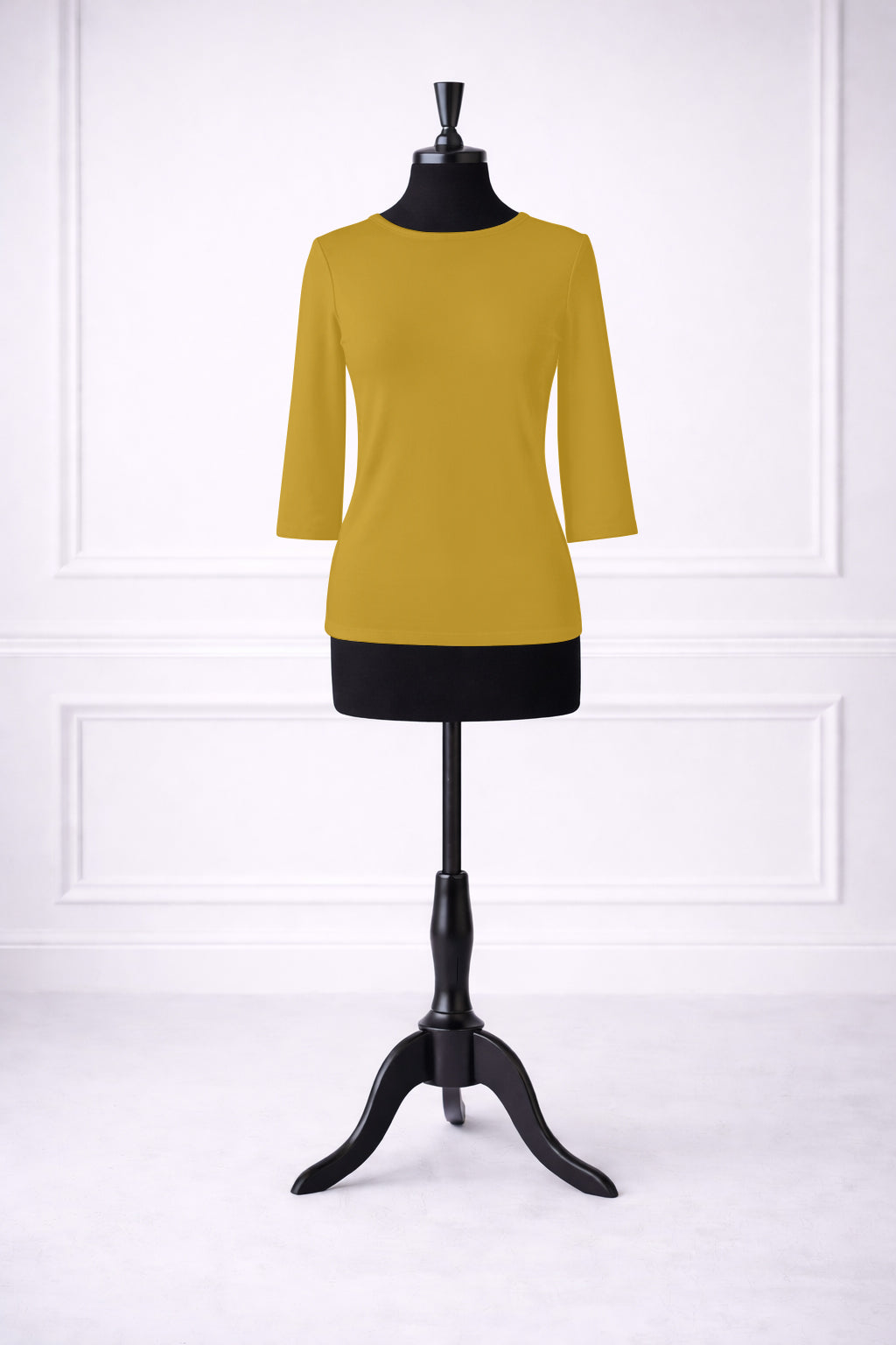 Stock photo of our Nuggles® Essential 3/4 Tee in Mustard