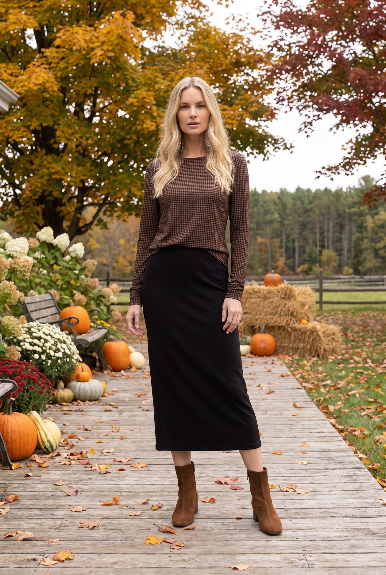 Model wearing Nuggles®  Long Sleeve Essential Tee in Houndstooth