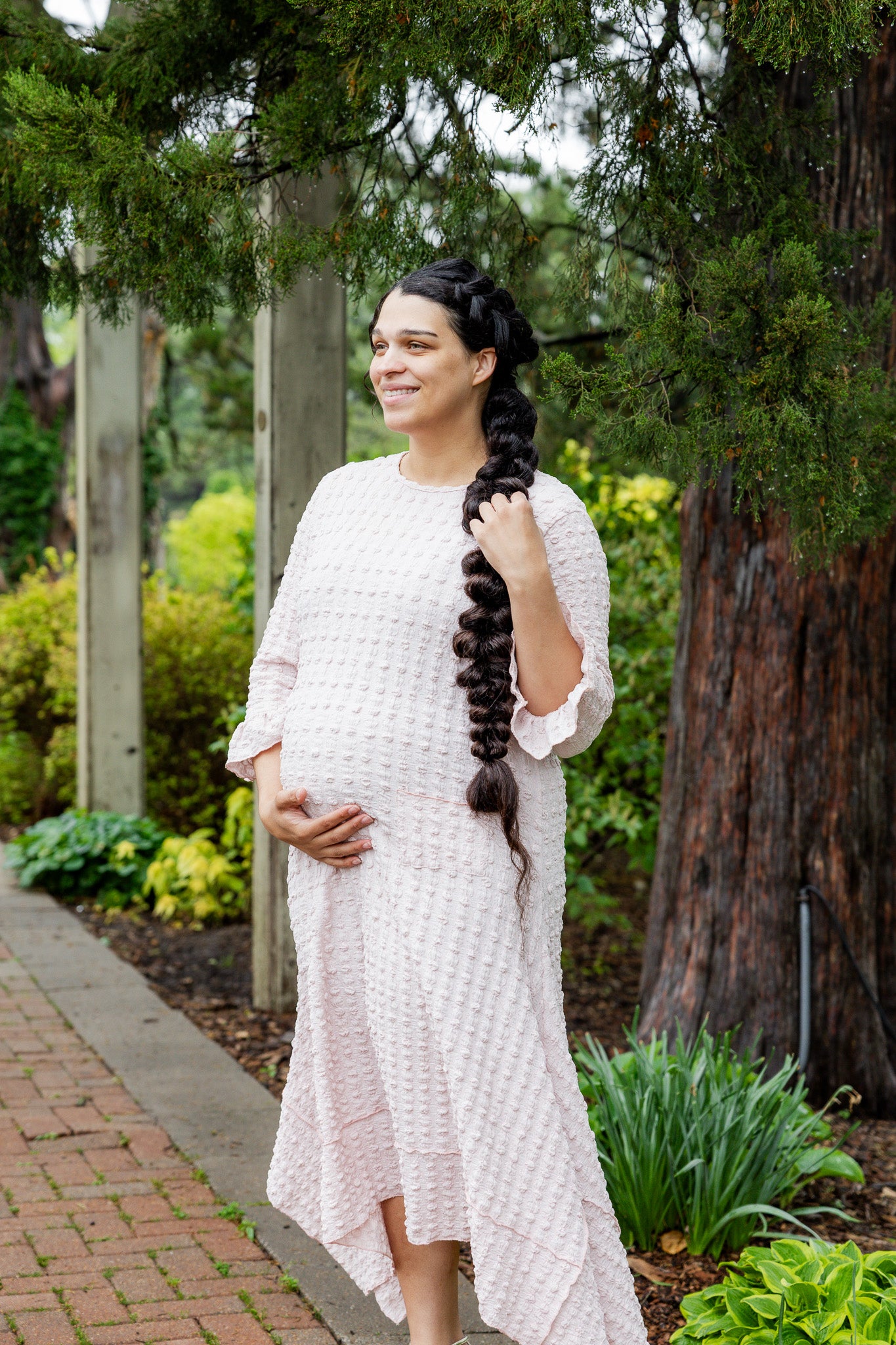 Mommy and Me matching dresses – Model in textured Daphne Dress.