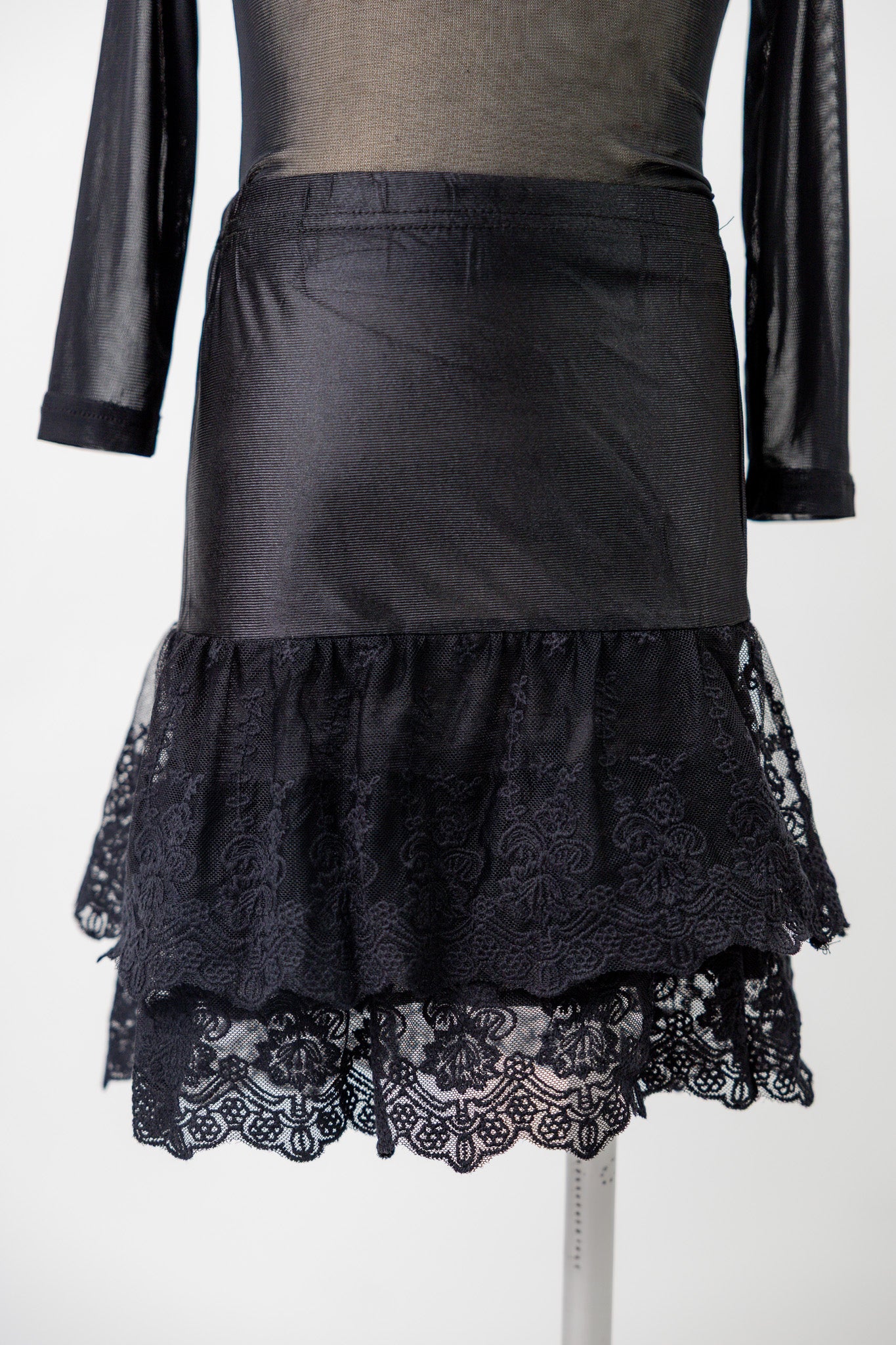 Nuggles® girls slip with lace hem for under dresses and skirts