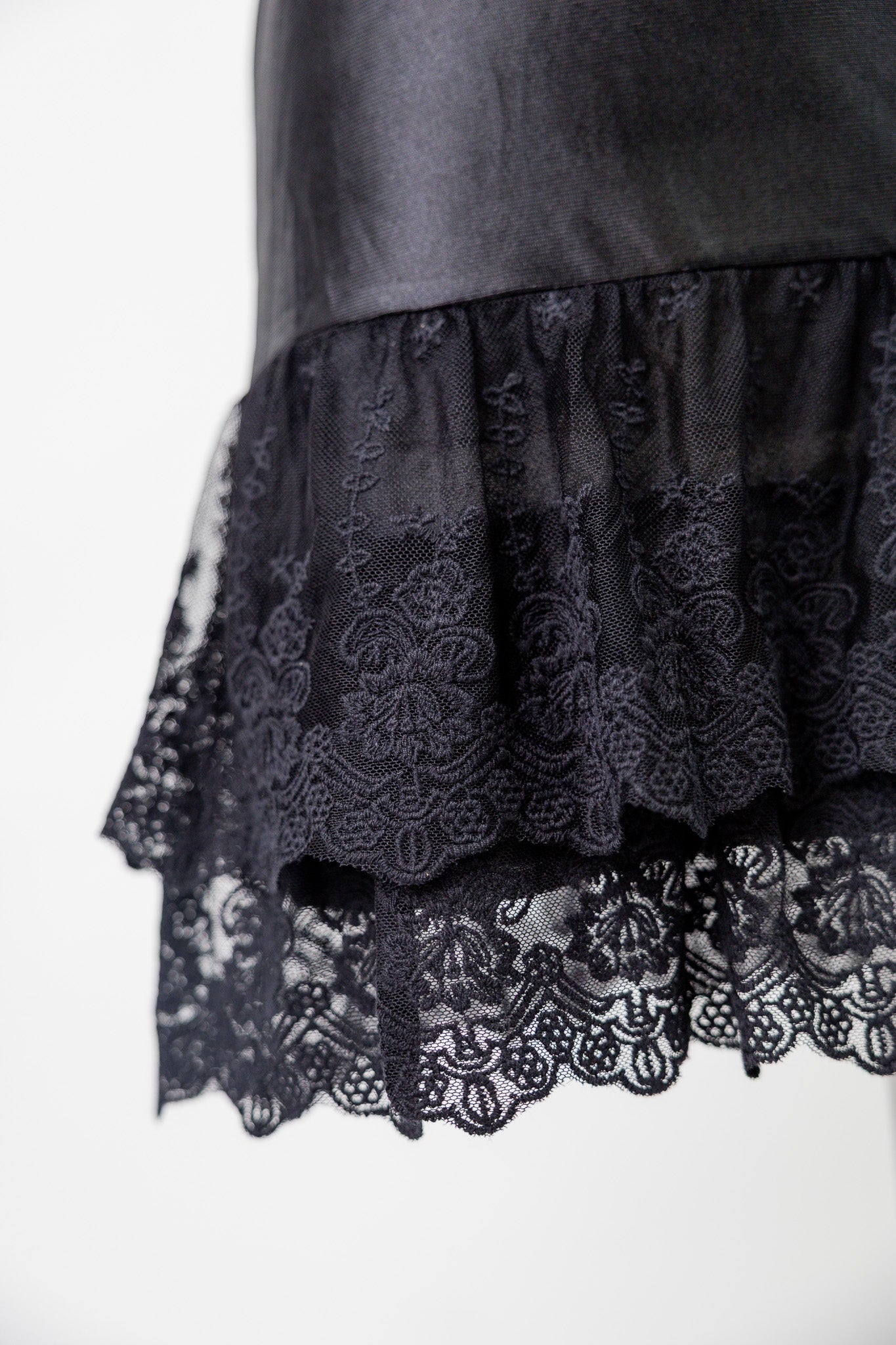 Nuggles® girls slip with lace hem for under dresses and skirts