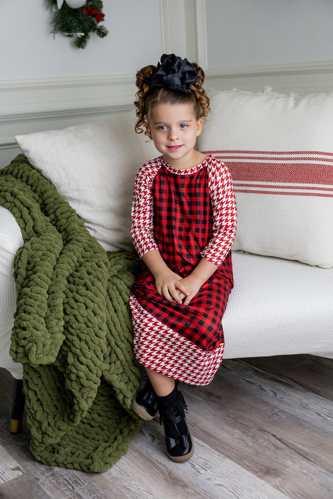 3/4 sleeve modest top pretty prints