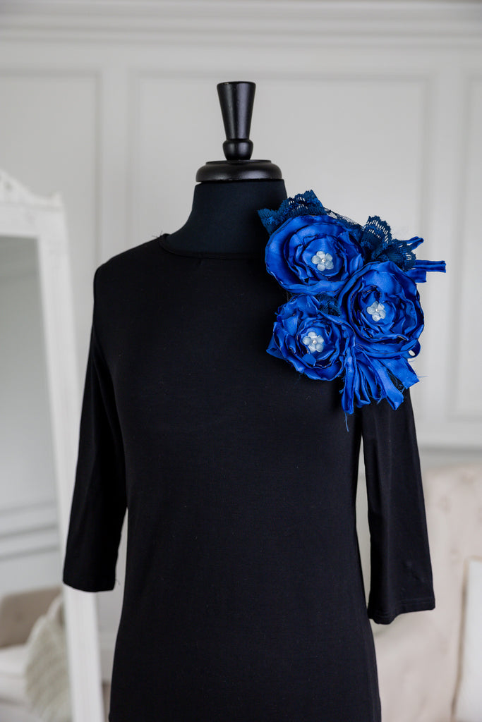 pretty flower pins