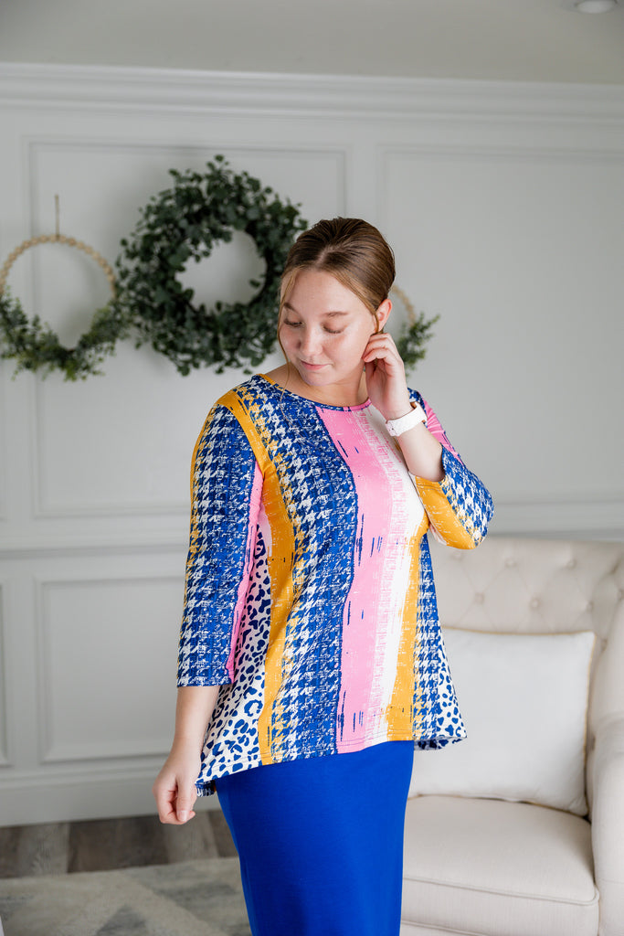 3/4 sleeve modest contrasting gusset style top
