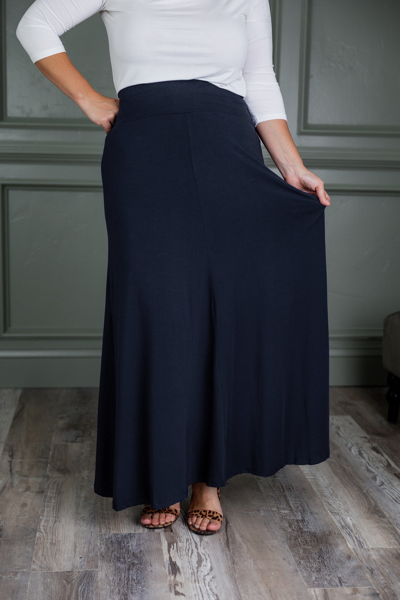 Nuggles® long A-Line Maxi Skirt – versatile modest fashion essential