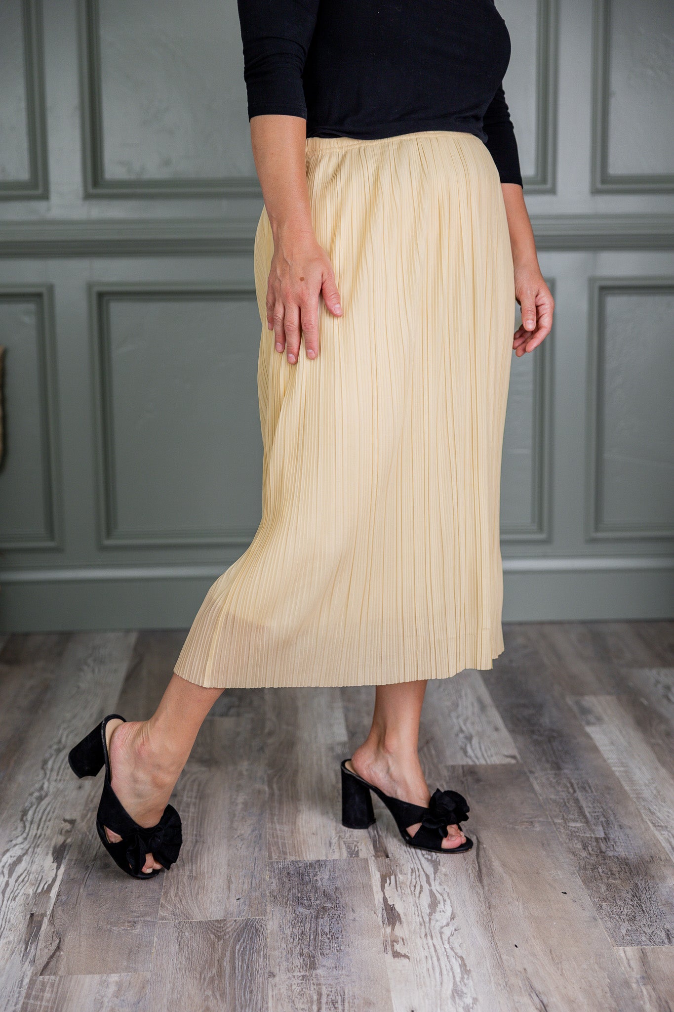 Nuggles® Nyla Lined Skirt – modest lined skirt for women in premium knit fabric