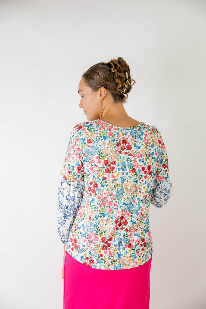 modest top prints pocket