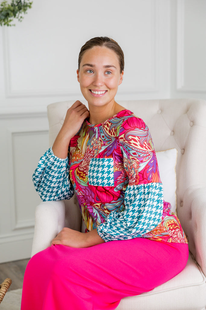 modest top prints pocket