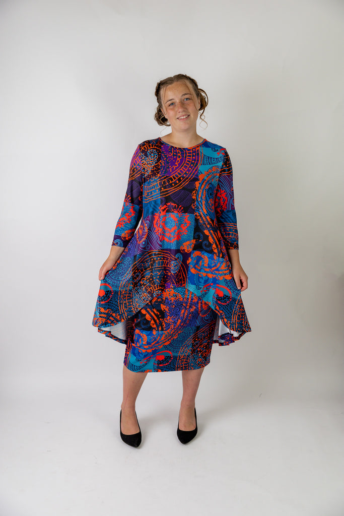 Everly Collection 3/4 sleeve tunic style top prints
