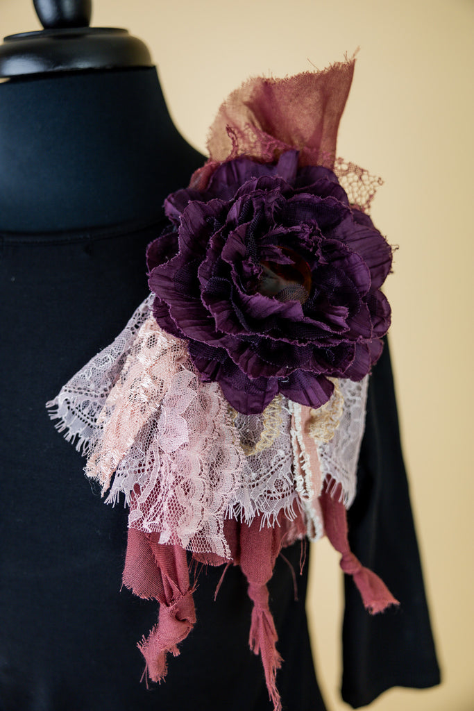 pretty flower pins