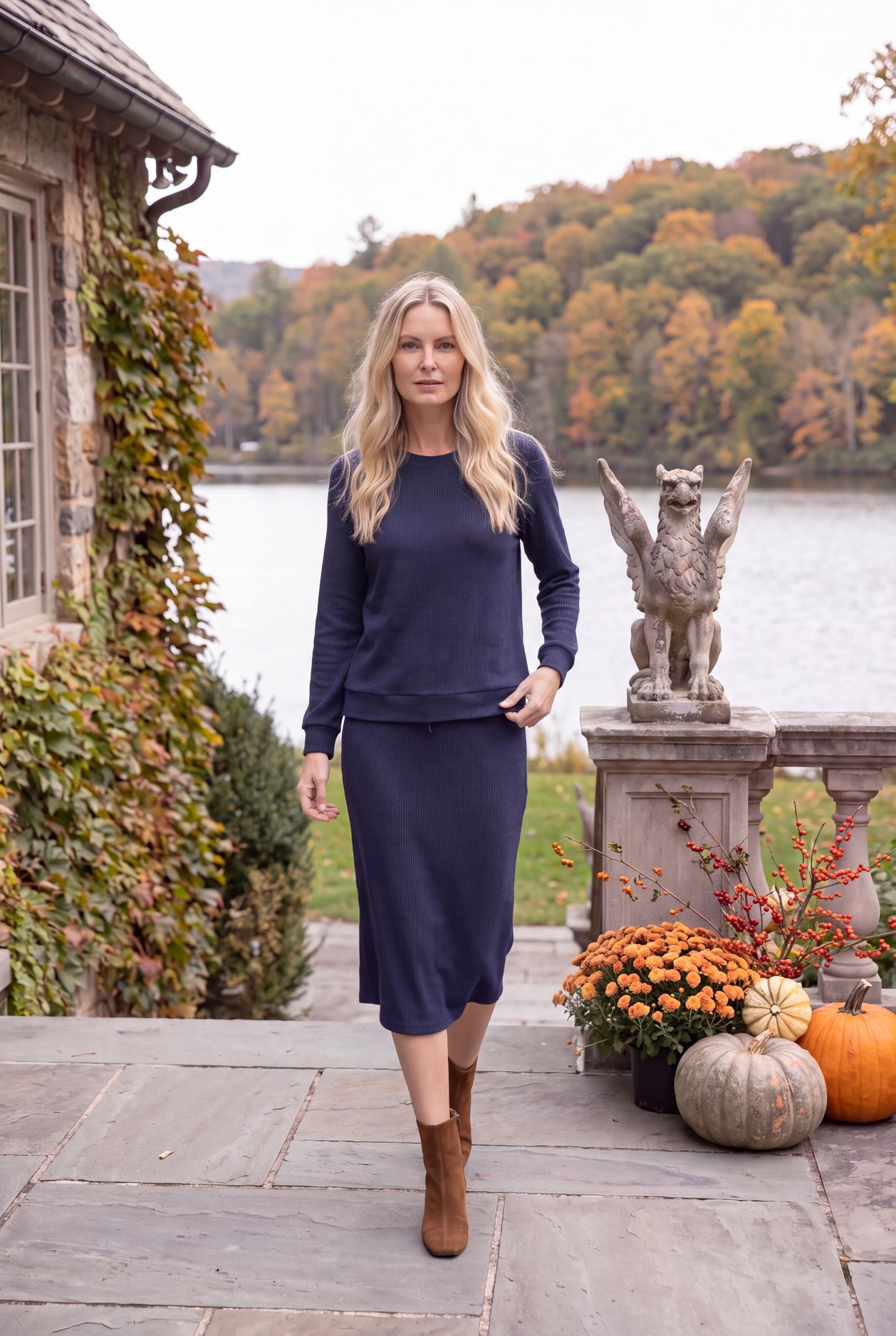Model wearing Nuggles®  Misty Lounge Set in Navy