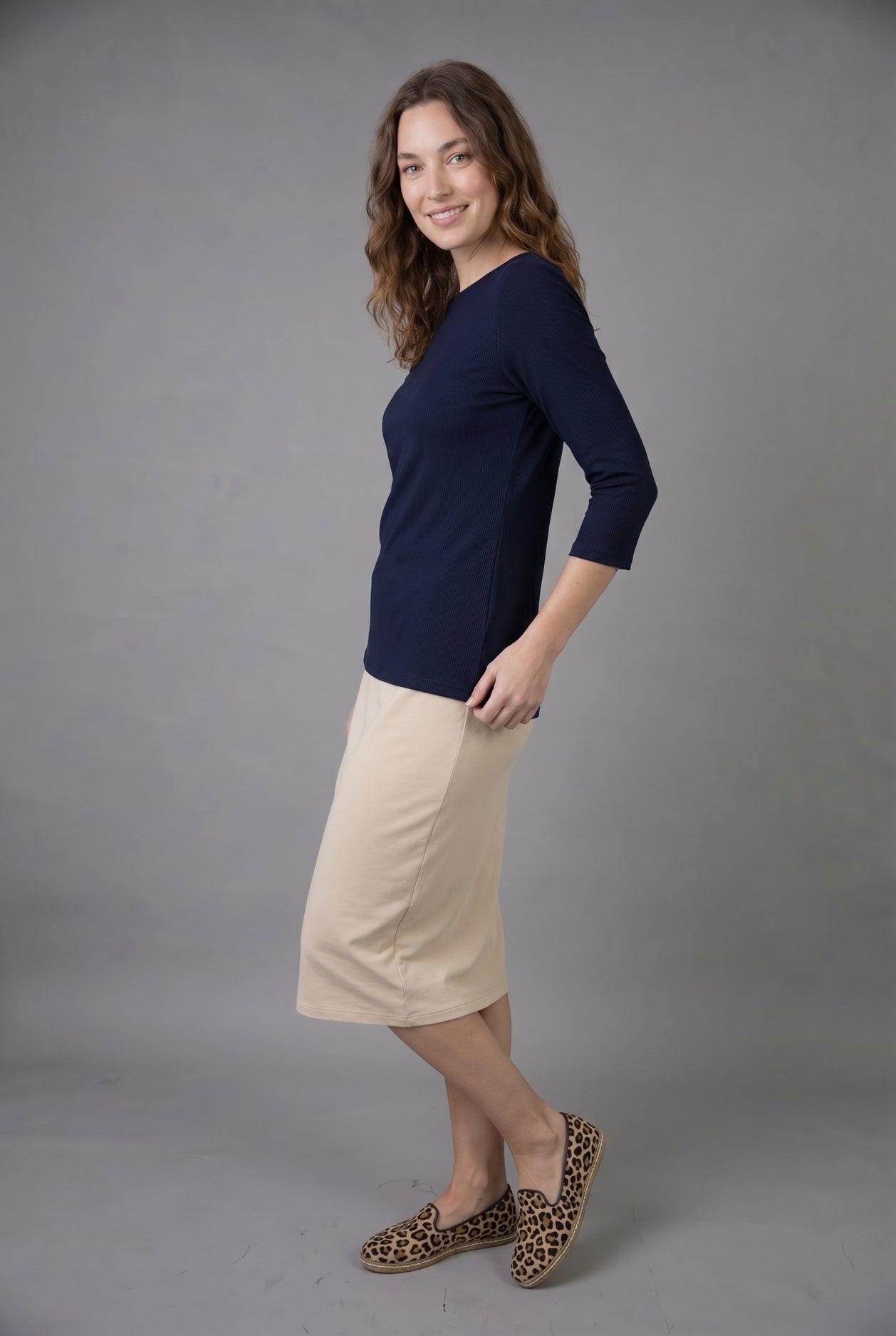 Model wearing Nuggles® 3/4 Essential Ribbed Tee in Navy