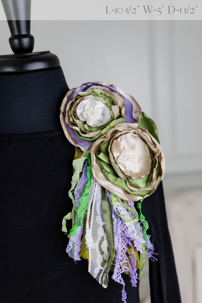 pretty flower pins