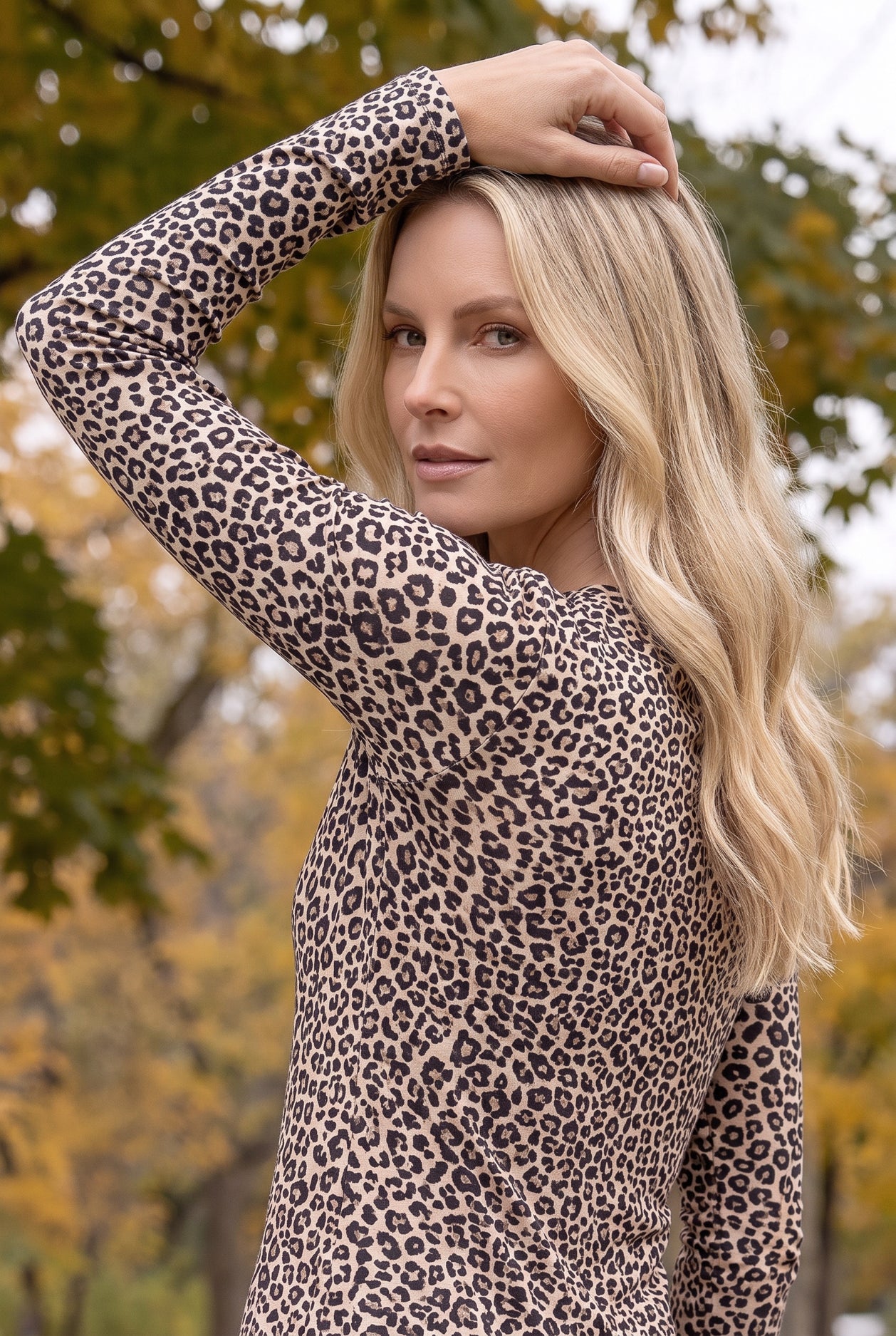 Model wearing Nuggles®  Long Sleeve Essential Tee in Safari