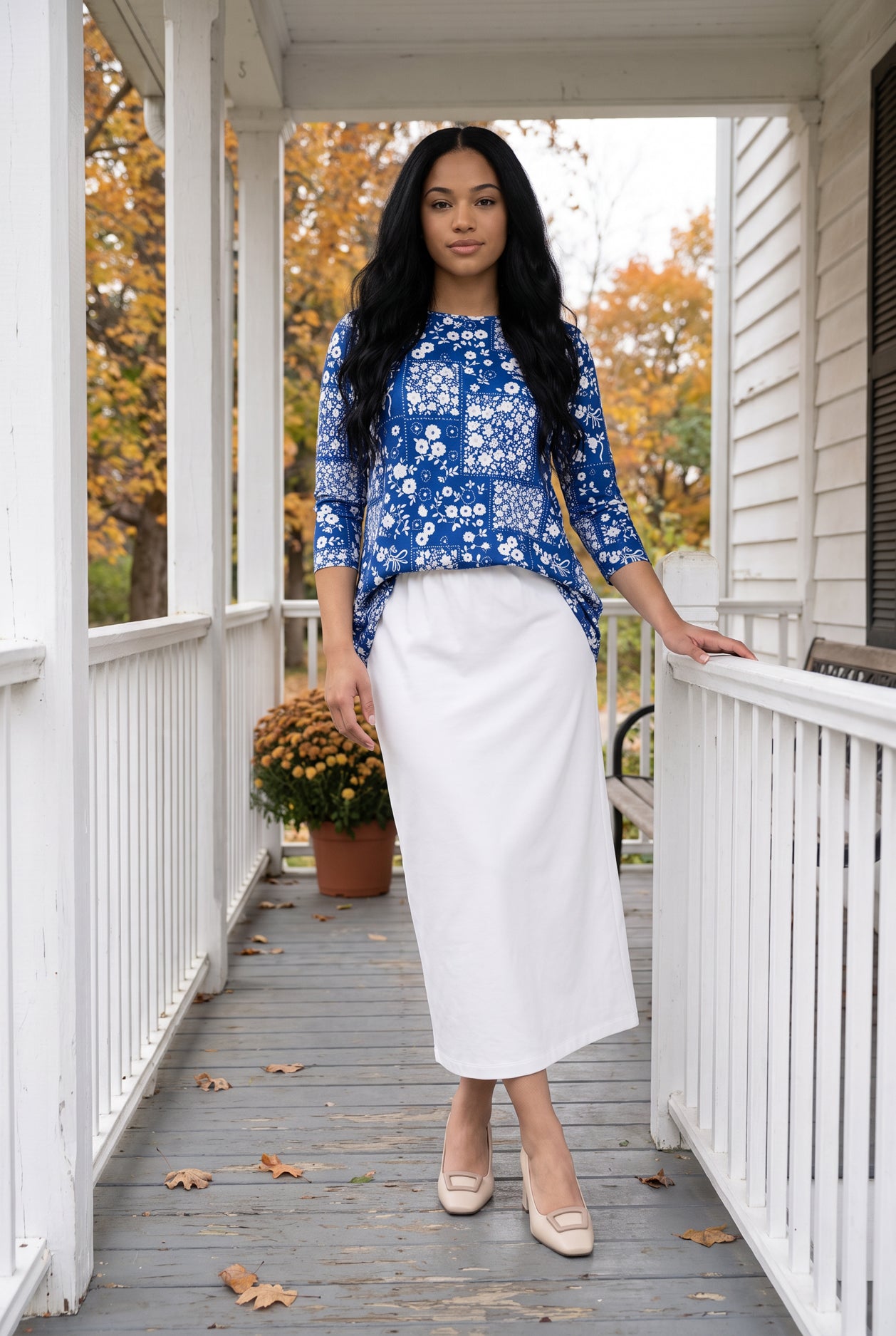 Model wearing Nuggles® Lexi Top in Willow