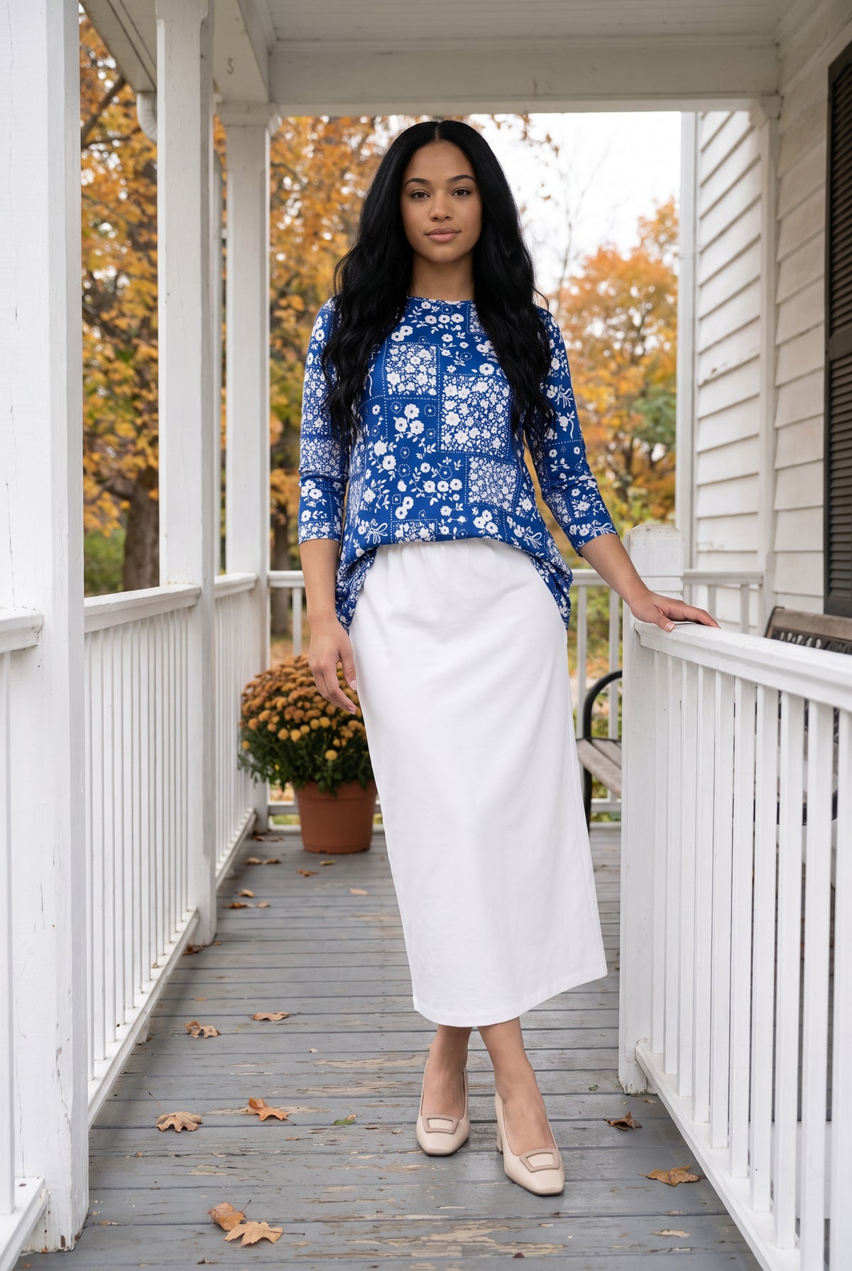 Model wearing Nuggles® Lexi Top in Willow