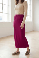 Model wearing Nuggles® 36" Classic Skirt  in Wine