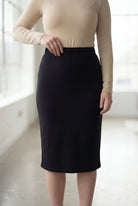 27" Lightweight Lined Pencil Skirt in Black nuggles-clothing