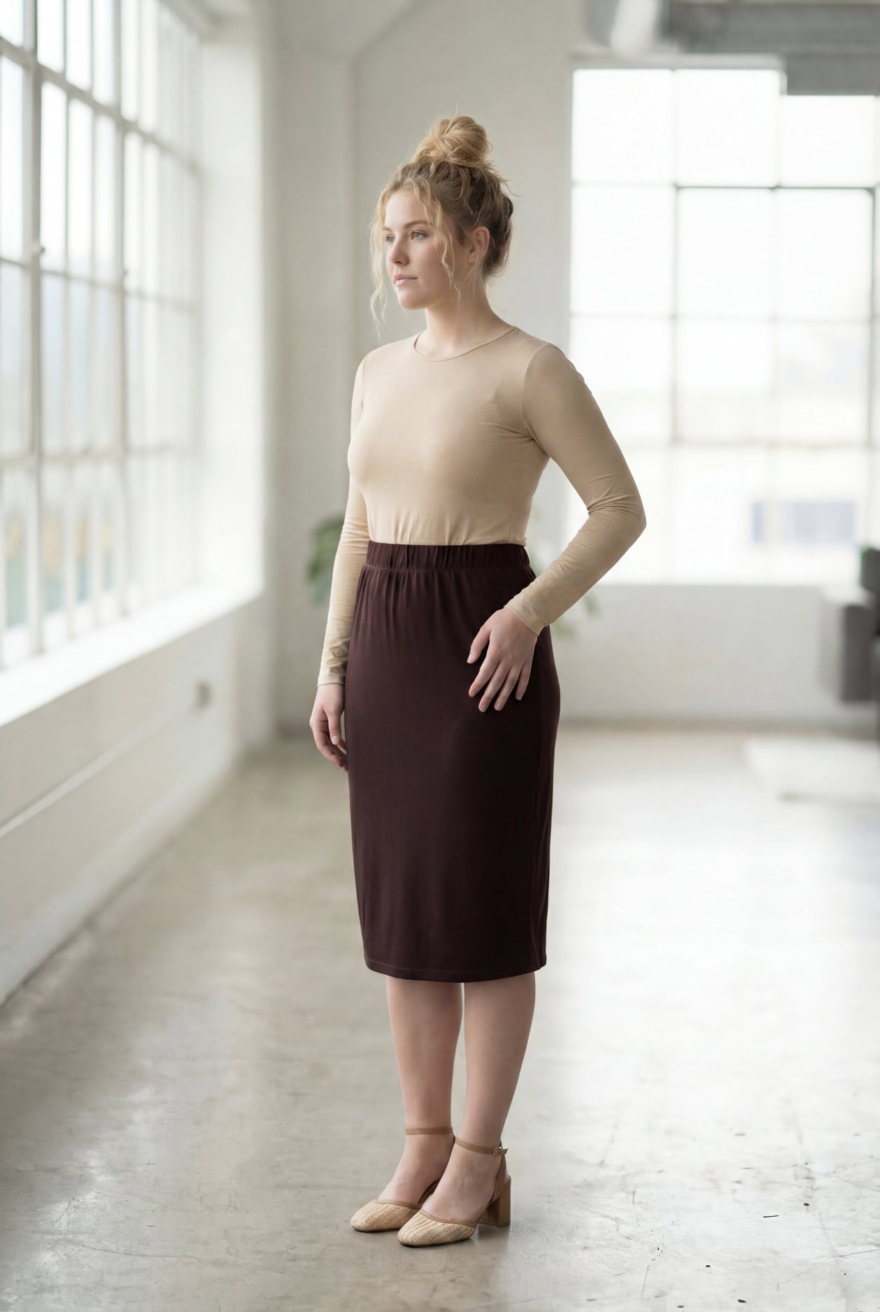 27" Lightweight Lined Pencil Skirt in Brown nuggles-clothing