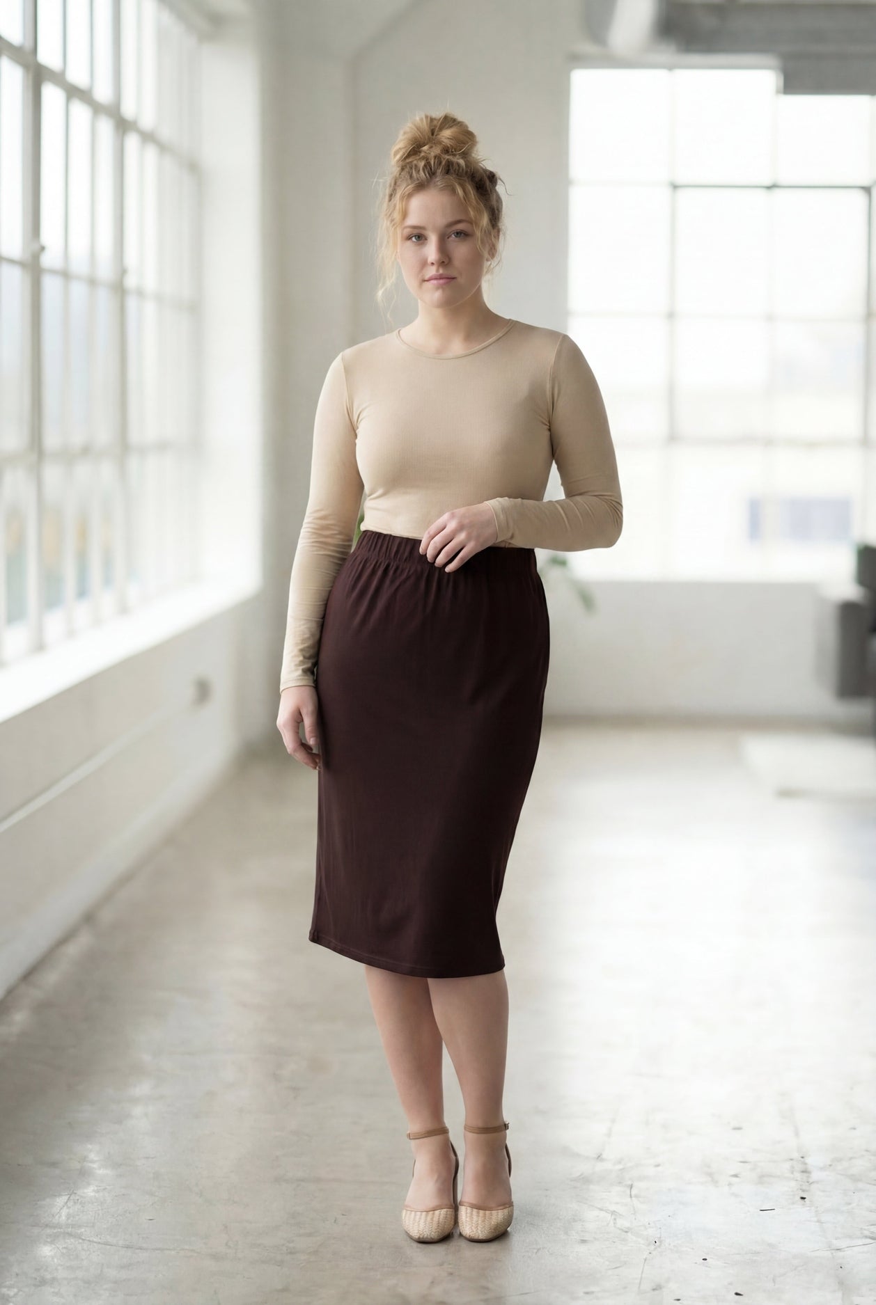 27" Lightweight Lined Pencil Skirt in Brown nuggles-clothing