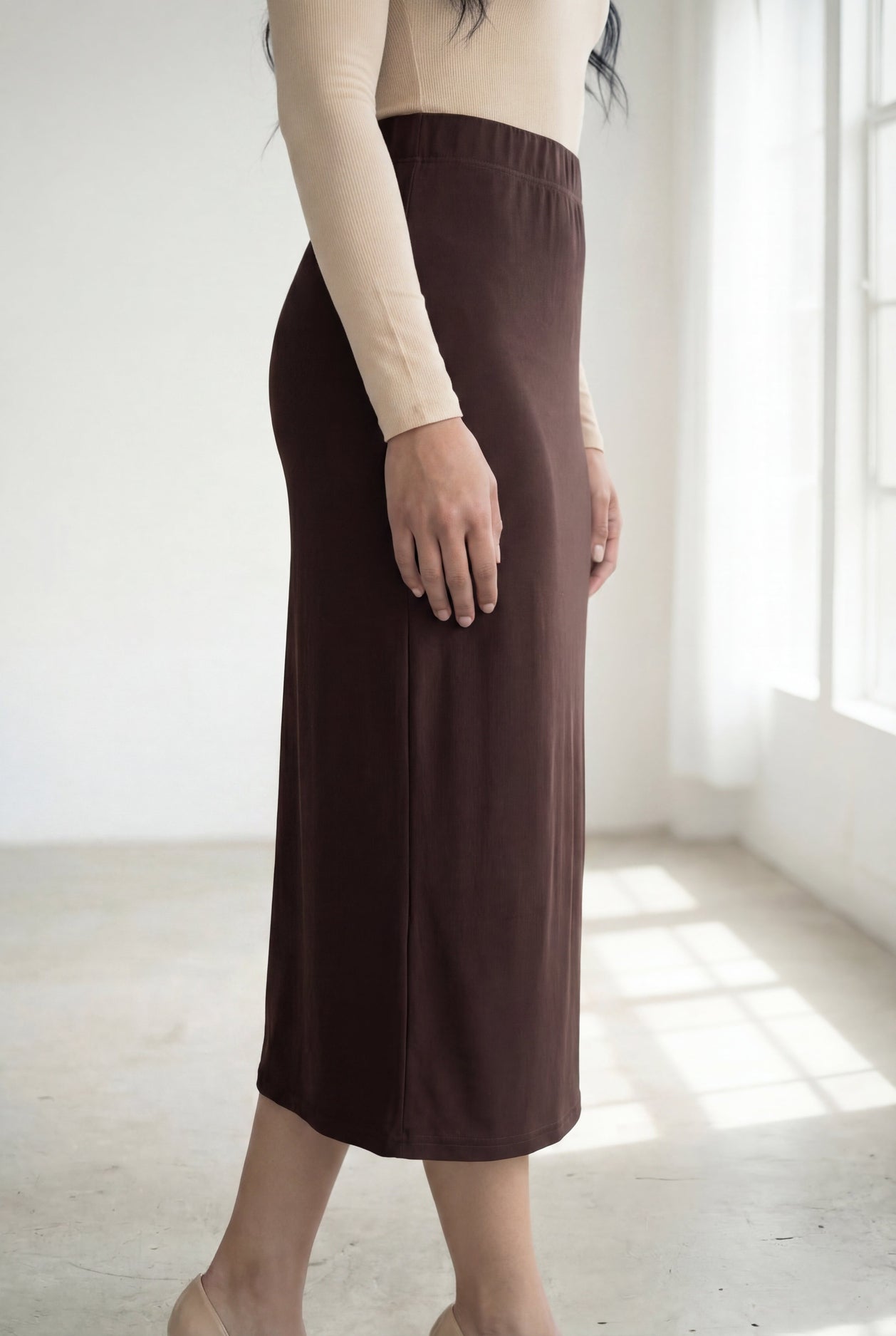 31" Lightweight Lined Pencil Skirt in Brown nuggles-clothing