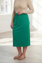 Model wearing Nuggles® 31" Classic Skirt in Kelly Green