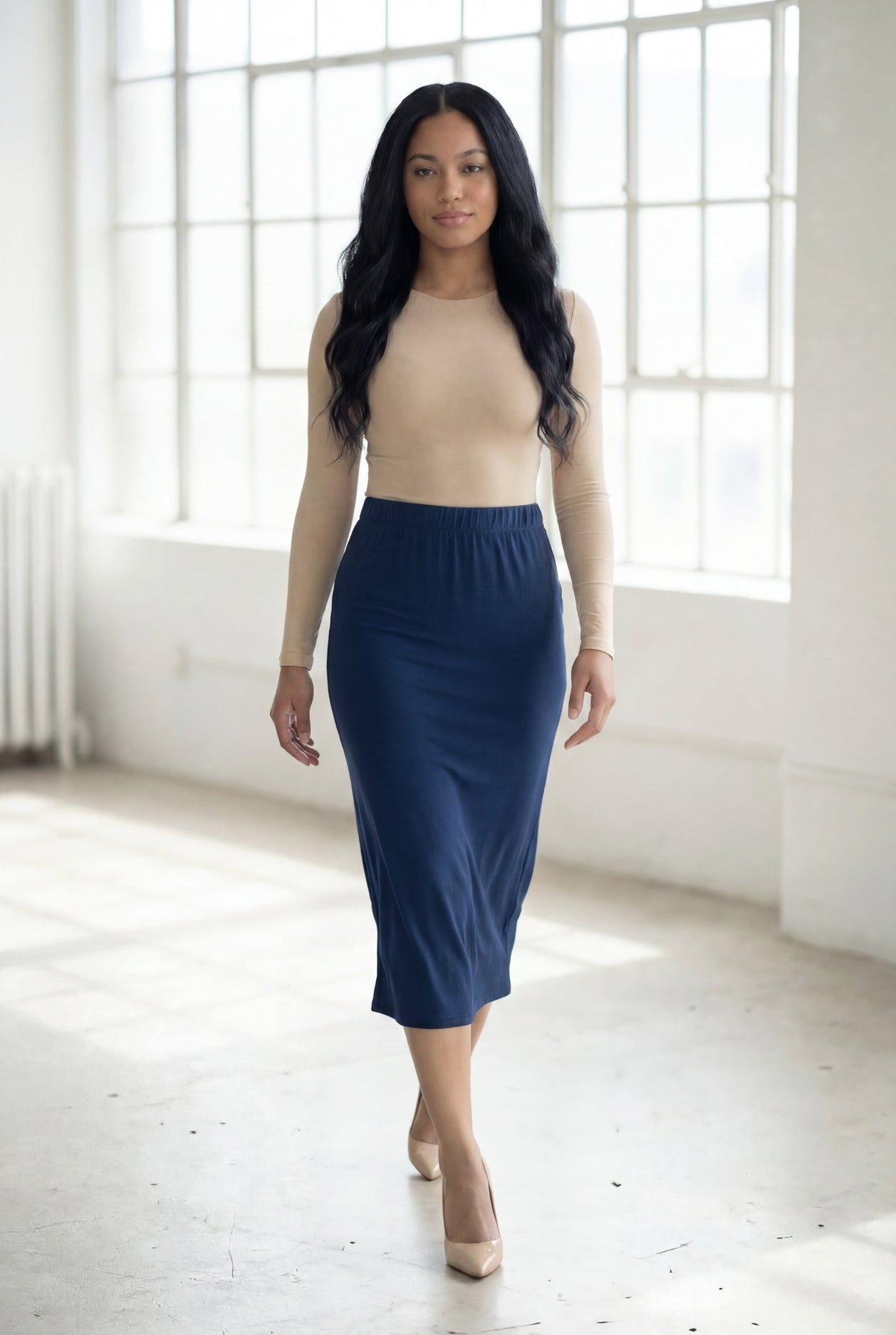 31" Lightweight Lined Pencil Skirt in Navy nuggles-clothing