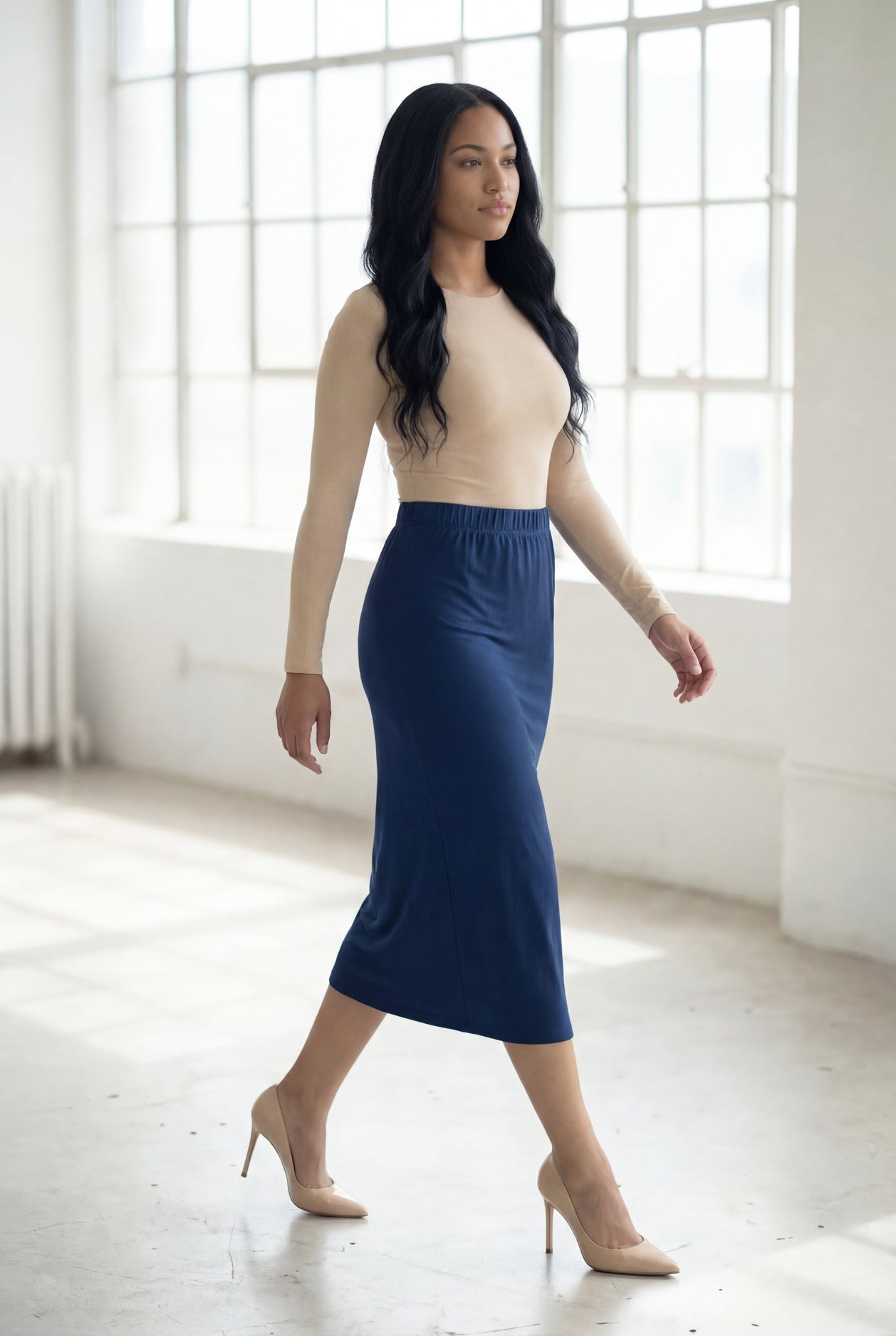 31" Lightweight Lined Pencil Skirt in Navy nuggles-clothing