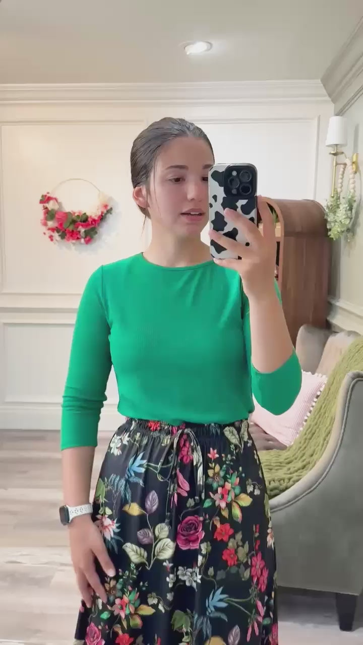 Model wearing Nuggles®  Ribbed Tee
