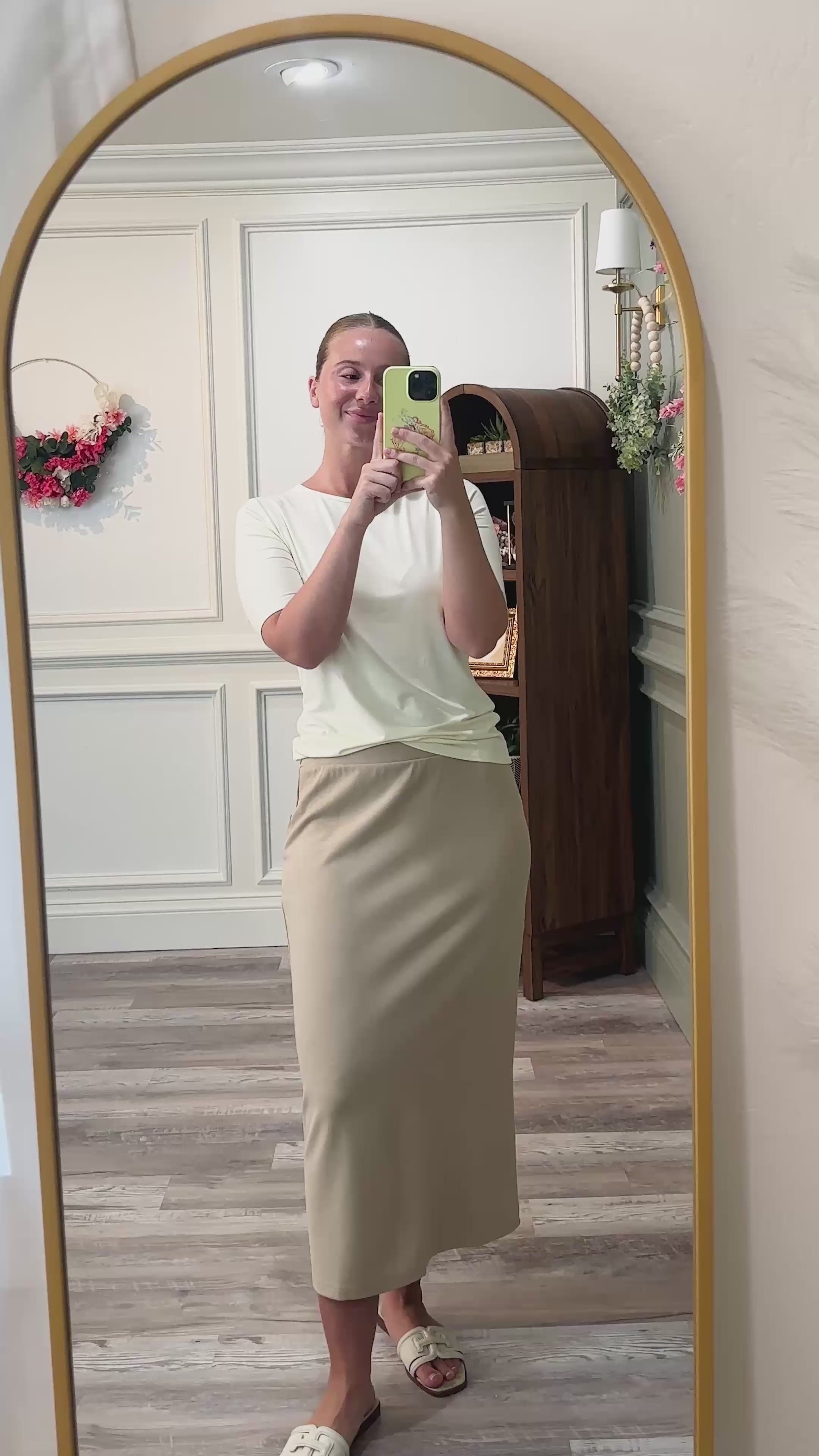 Nuggles® 31" Relaxed Skirt