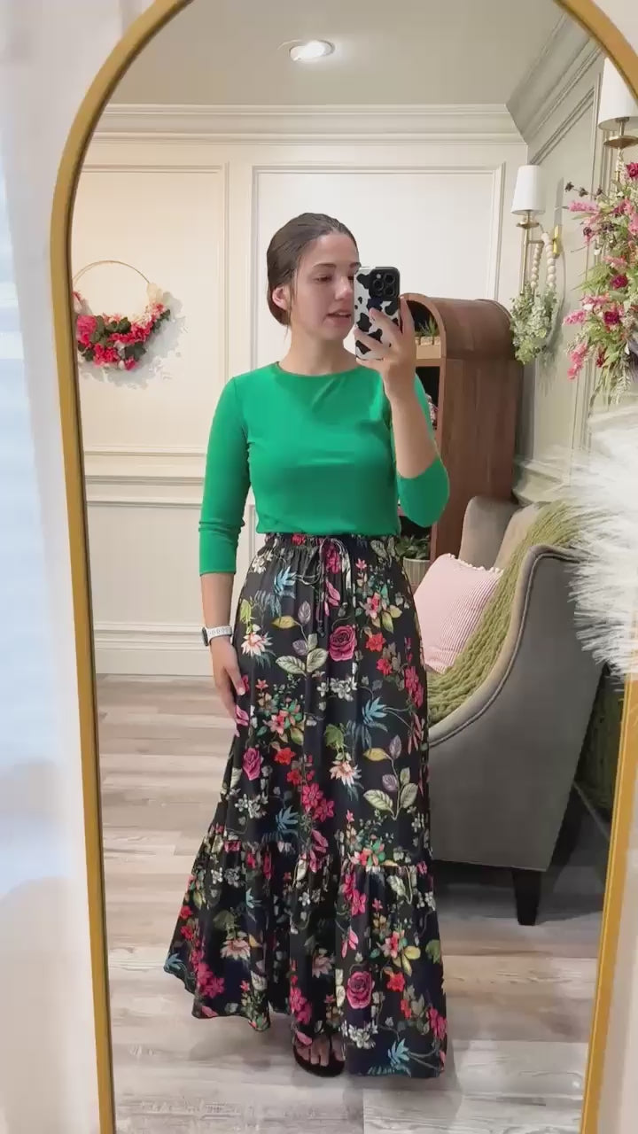 Try on video of our Model wearing Nuggles® Sage Skirt