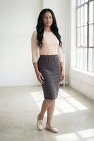 Nuggles® 25-inch classic skirt elastic waistband and straight silhouette