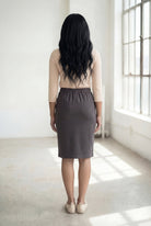 Nuggles® 25-inch classic skirt elastic waistband and straight silhouette