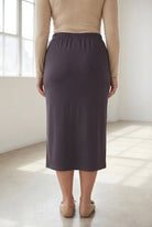 Model wearing Nuggles® 31" Classic Skirt  in Steel Gray