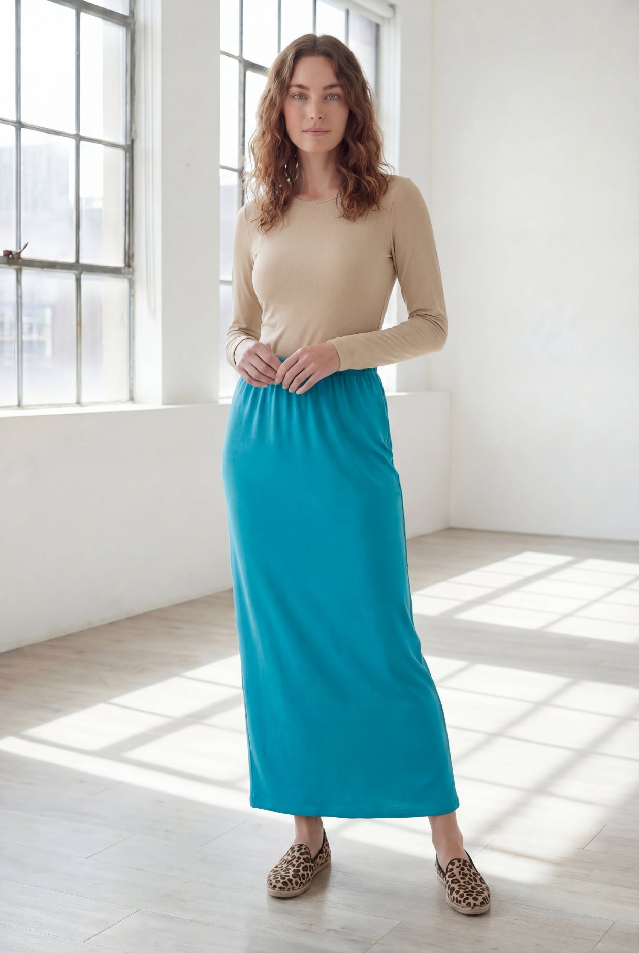 Model wearing Nuggles® 36" Classic Skirt in Teal