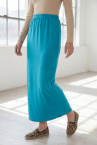 Model wearing Nuggles® 36" Classic Skirt in Teal