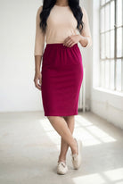 Nuggles® 25-inch classic skirt elastic waistband and straight silhouette